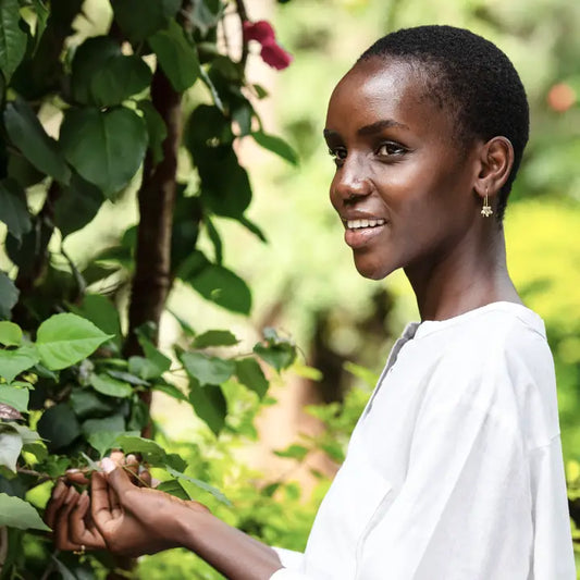 Maua Mini Flower Drop Earrings