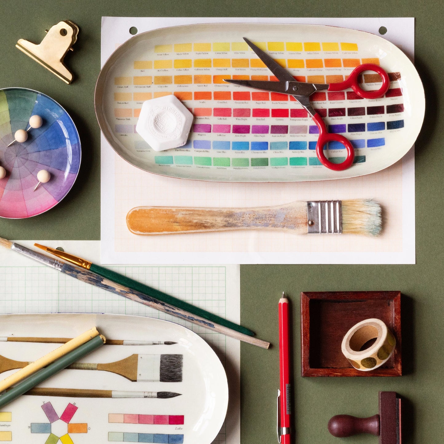 Nomenclature of Colors Oval Enamel Printed Tray