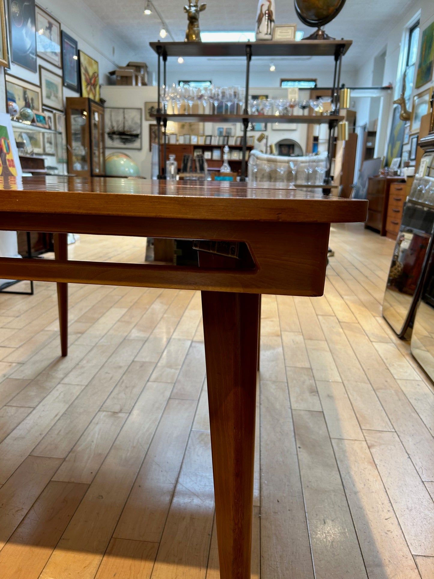 Pine Dining Table with 1 Leaf