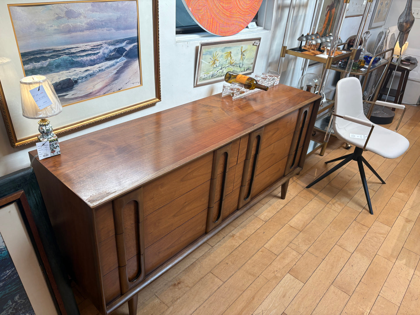 Lane Walnut 6 Drawer Low Dresser with Wood Pulls