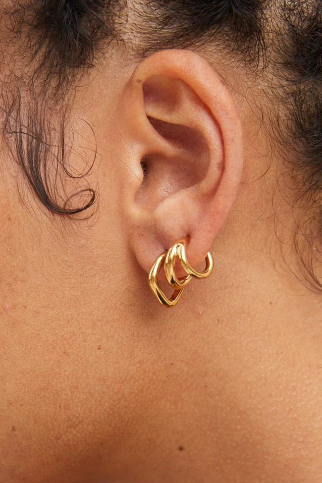 Laini Mini Hoop Earrings