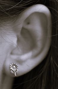 Daisy Silver Stud Earrings