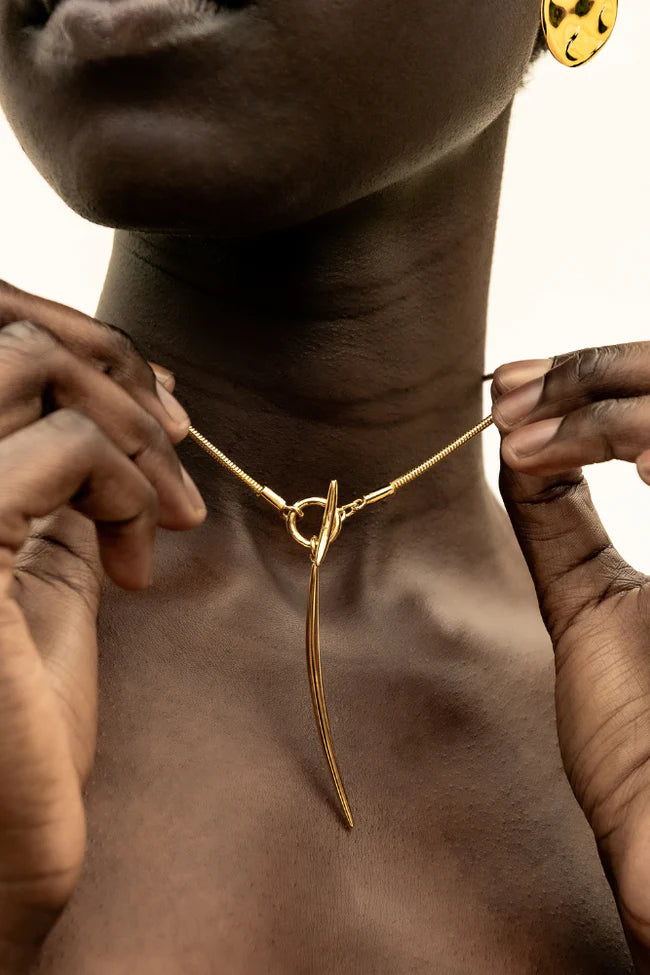 Amali Lariat Necklace