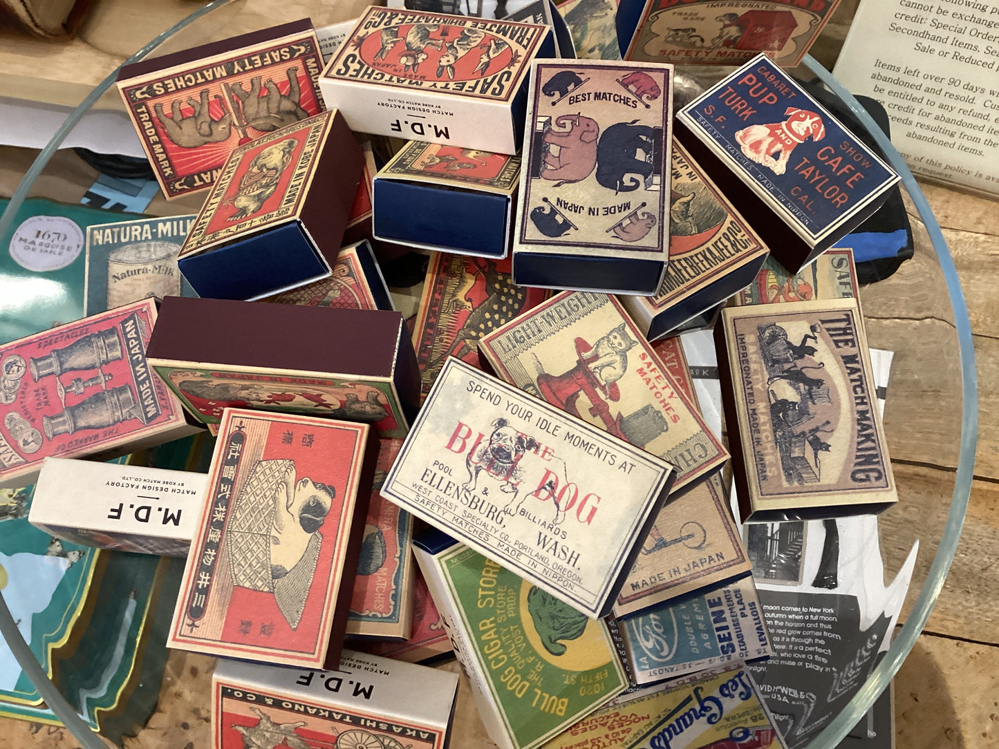 Retro Hibi Boxed Matches