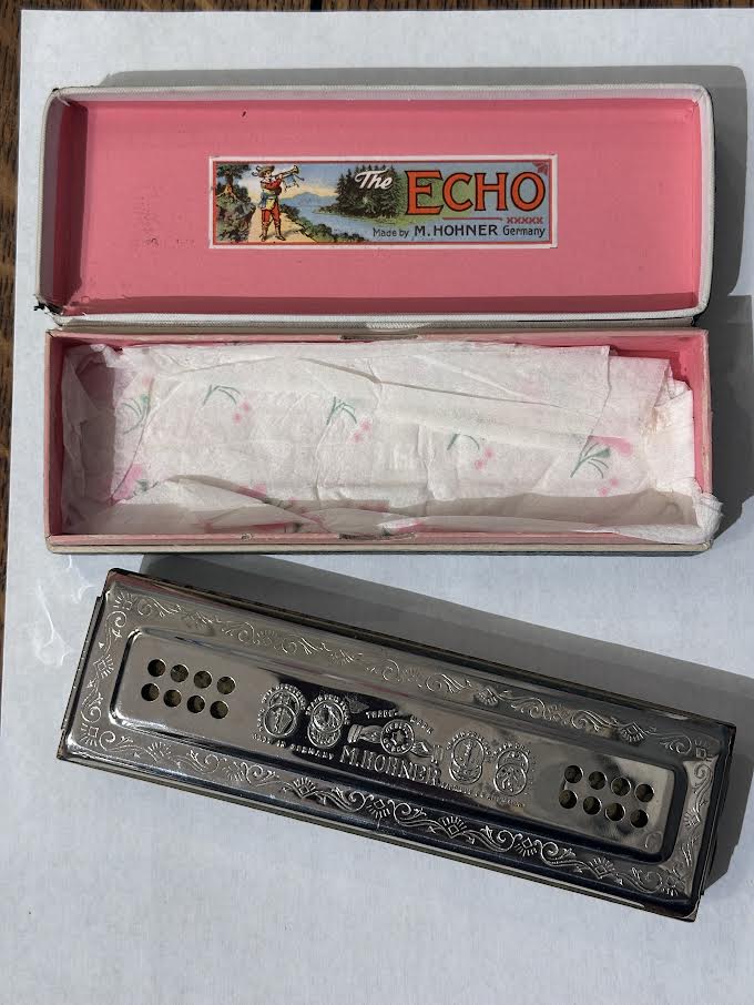 Vintage Echo Harp Harmonica in original box