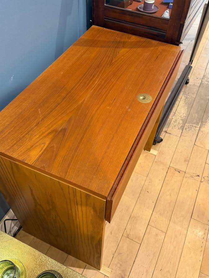 Teak Desk/Lift Top Vanity