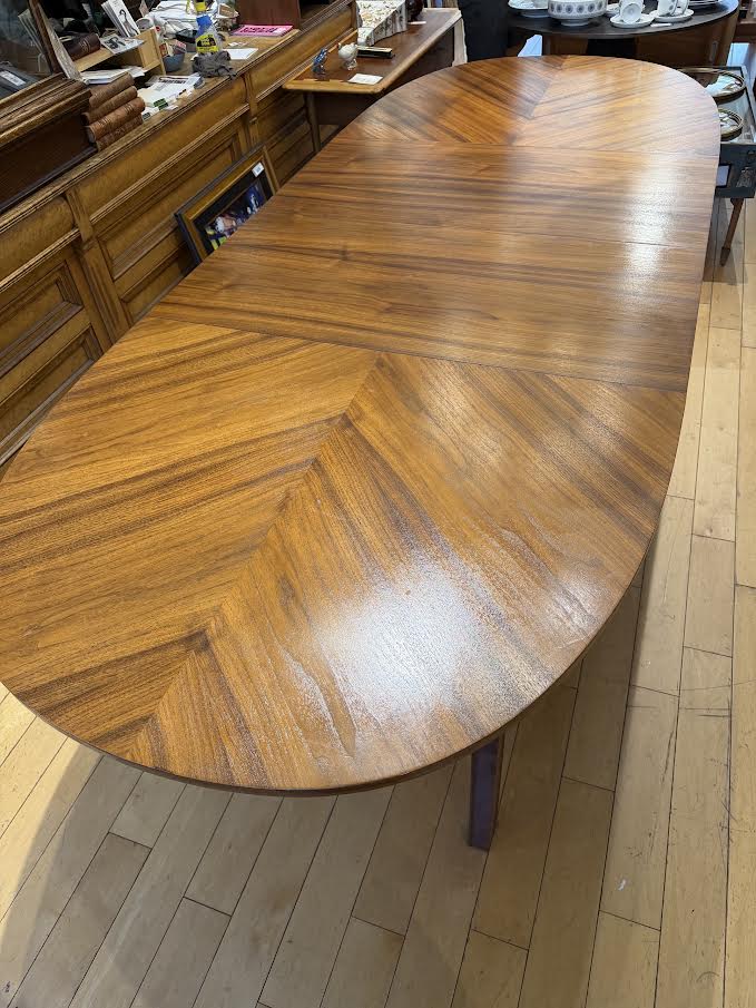 Oval Walnut Dining Table with 2 Leaves