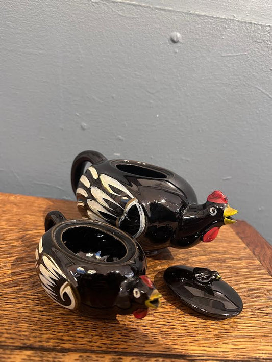 Ceramic Chicken Stacked Tea Pot and Creamer Set