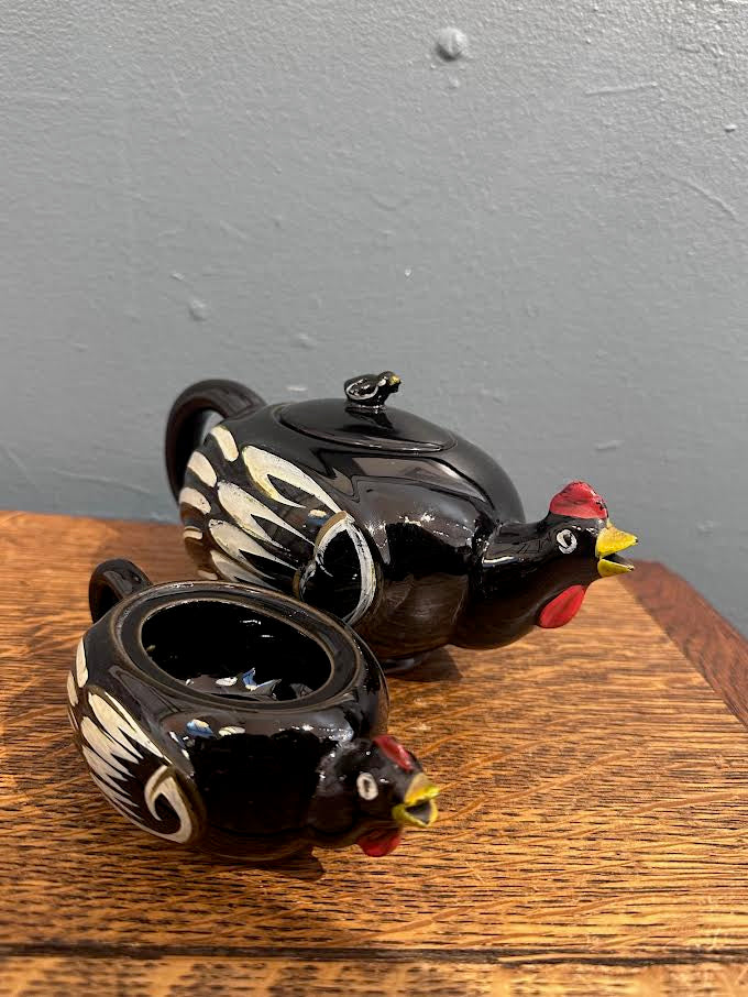 Ceramic Chicken Stacked Tea Pot and Creamer Set