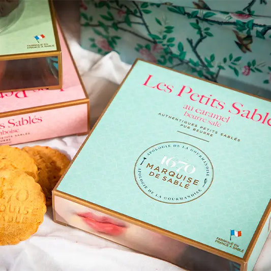 Les Petits Sables Caramel Chip Shortbread Cookies Teal Gift Box