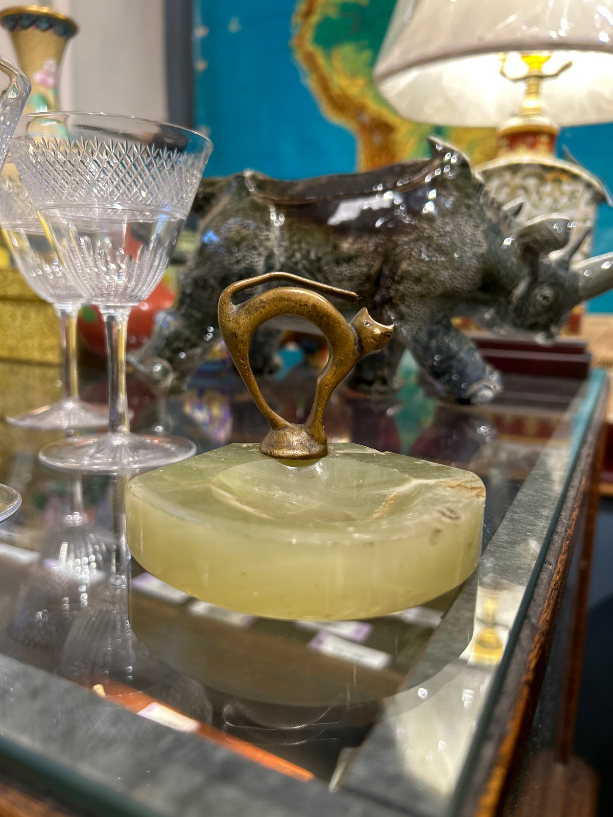 Vintage Cat Tray (Onyx & Brass)