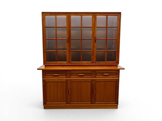 Dyrlund Danish Modern Sideboard With Hutch