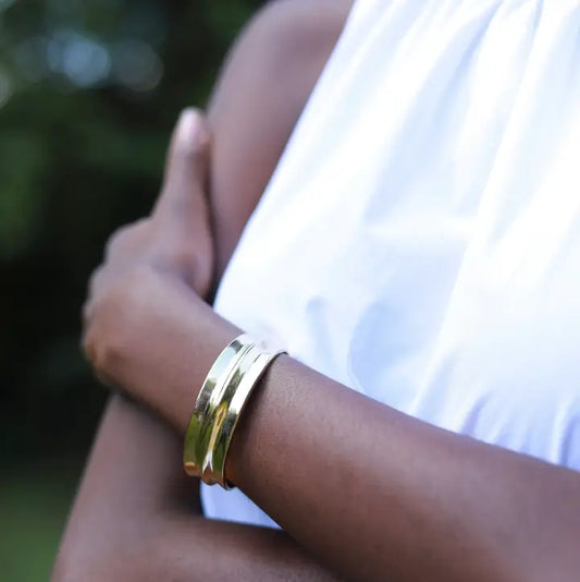 Mona Cuff
