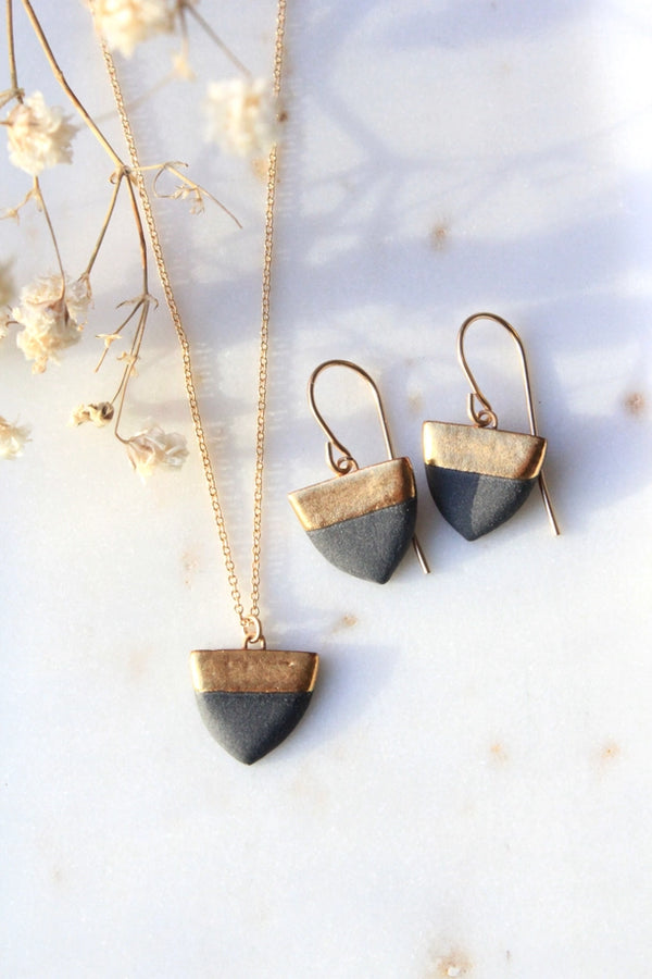 Shield Necklace: Black