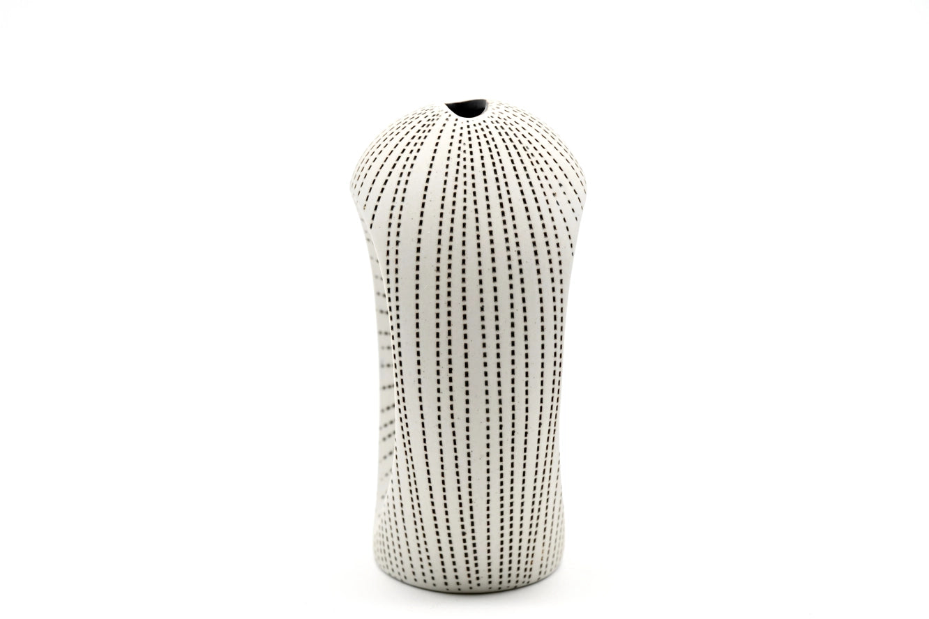 Artura Mini L - Handcrafted Porcelain Vase