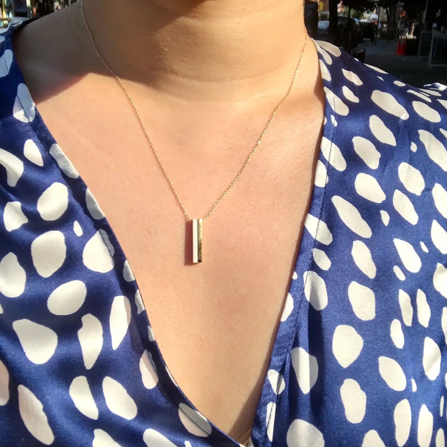 Horizontal Dipped Bar Necklace