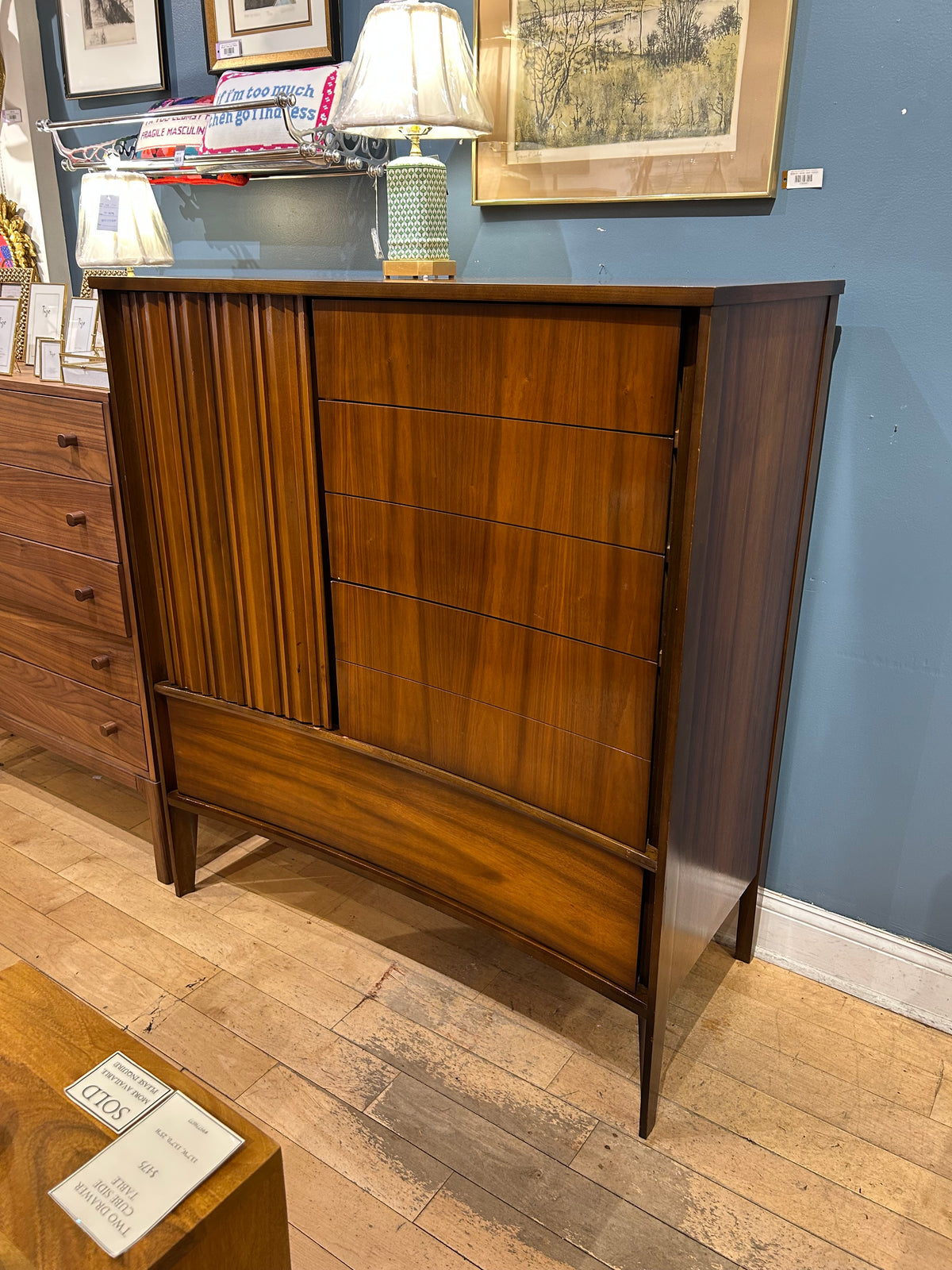 Unagusta Strata High Chest