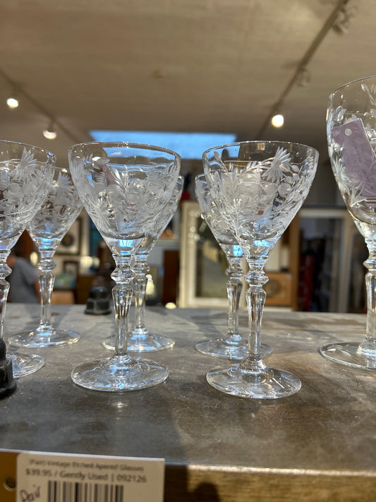 (Pair) Vintage Etched Apéritif Glasses