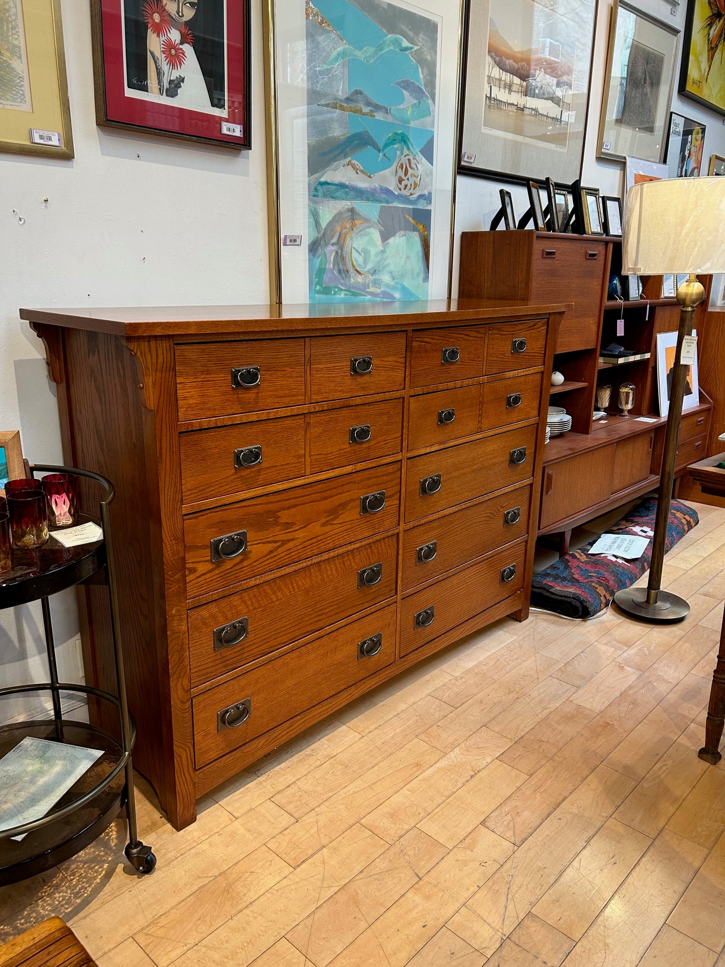 Light Oak 10 Drawer Dresser