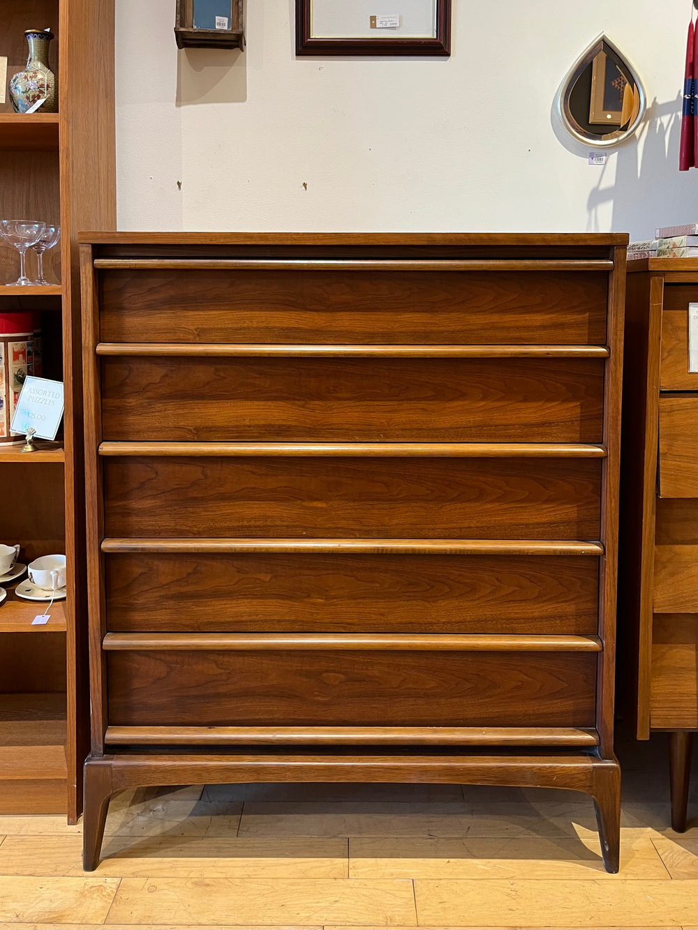 Walnut 5 Drawer Dresser with Wood Pulls