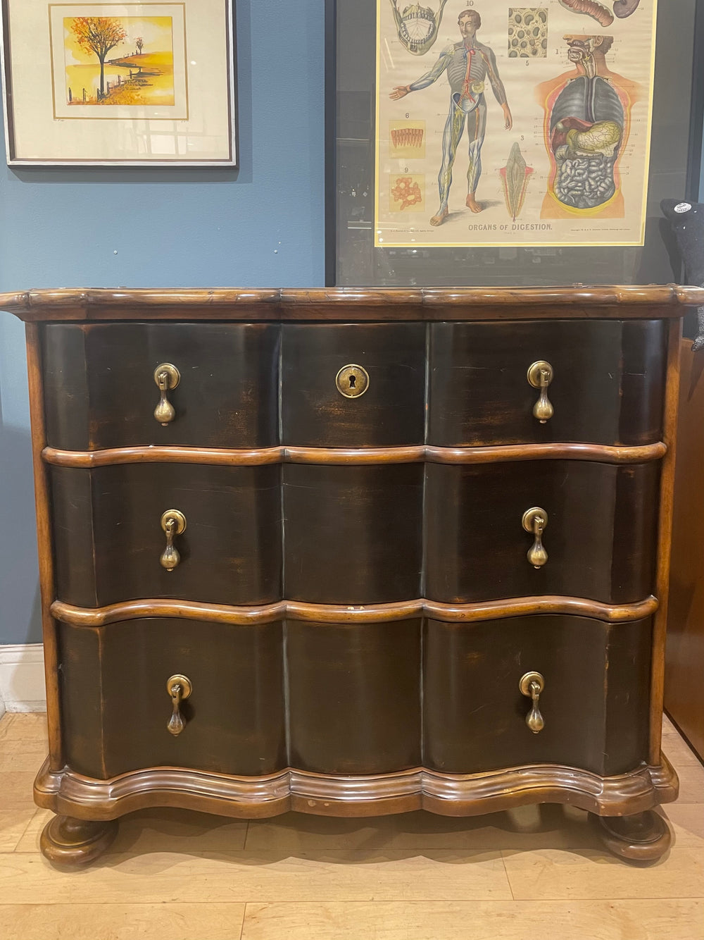 Black Curved Front 3 Drawer Dresser