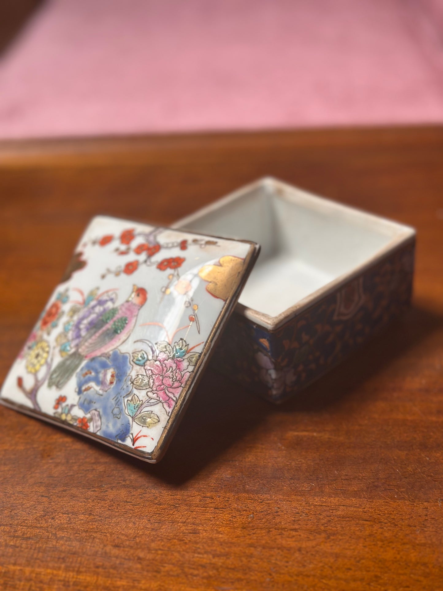 Square Porcelain Box with Bird