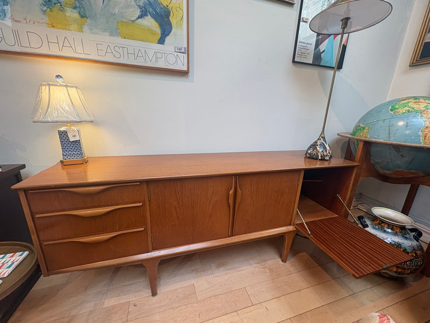 Low Sideboard with 2 Cabinets and 3 Drawers