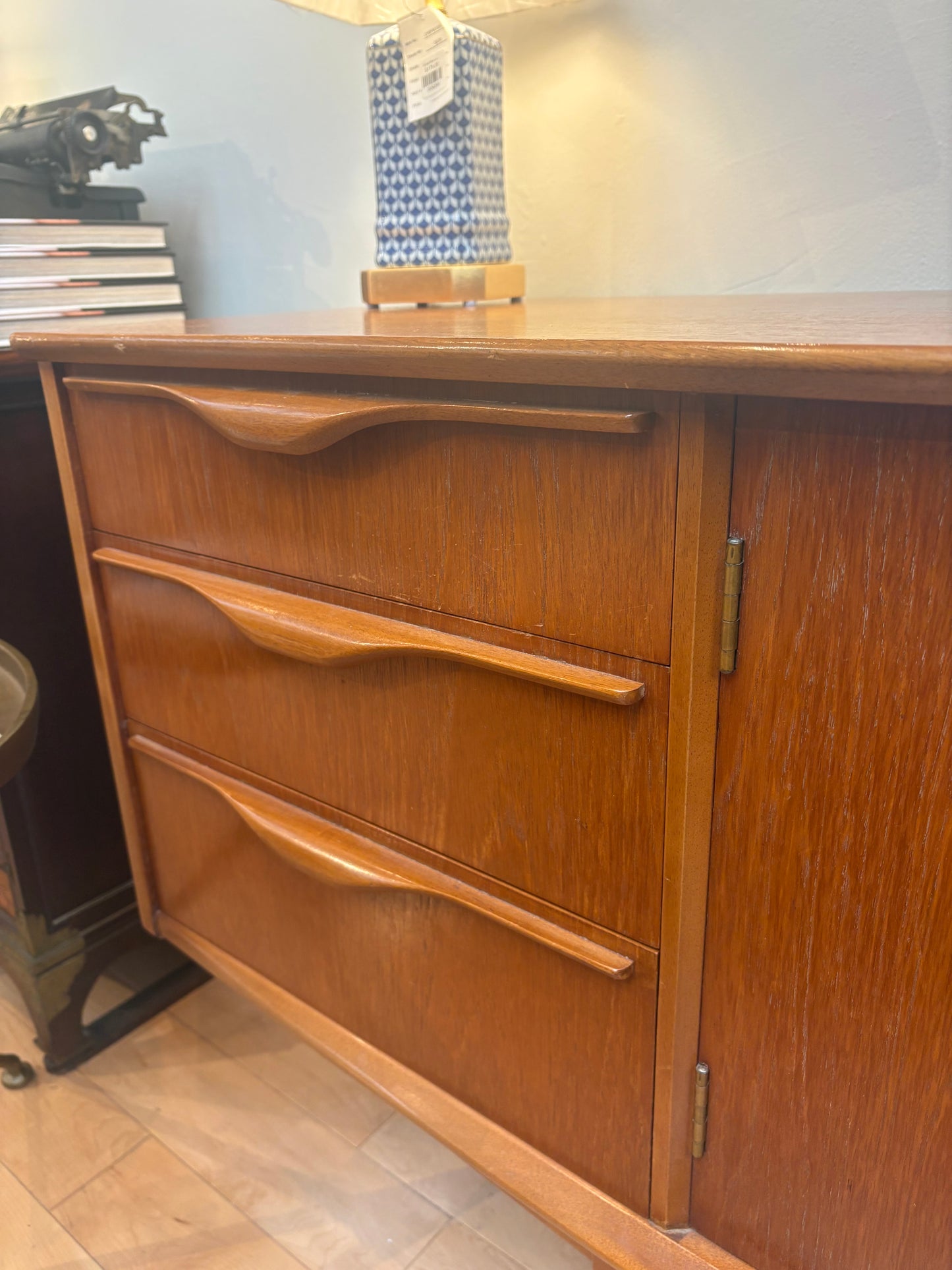 Low Sideboard with 2 Cabinets and 3 Drawers