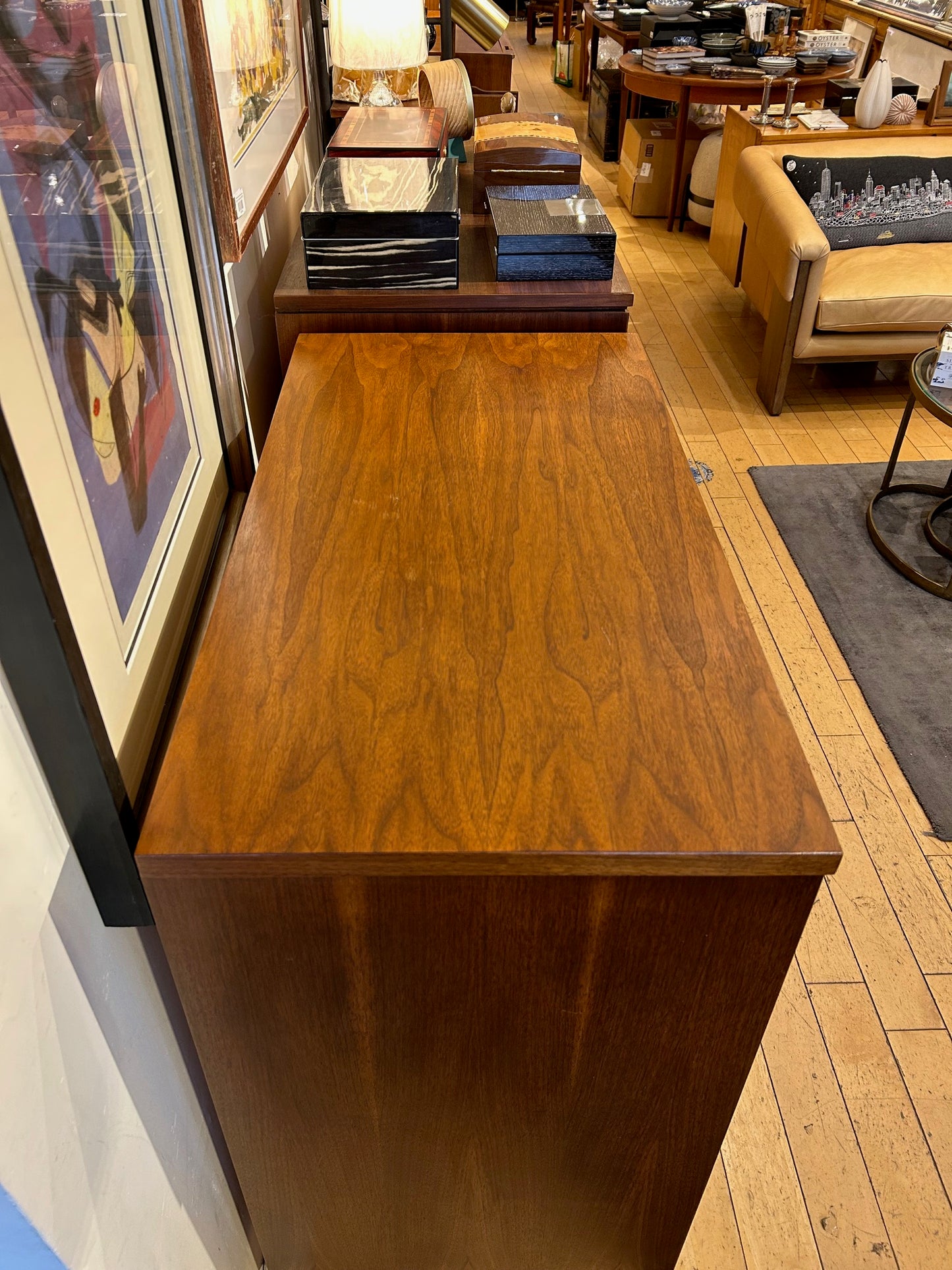 Bassett Walnut 4 Drawer Dresser with Wood Pulls