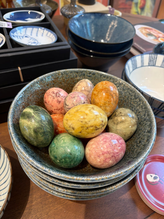 Vintage Stone Egg (Assorted Color)
