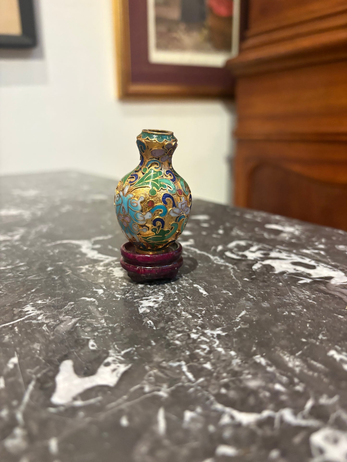 Tiny Cloisonne Vase on Stand (Individual)