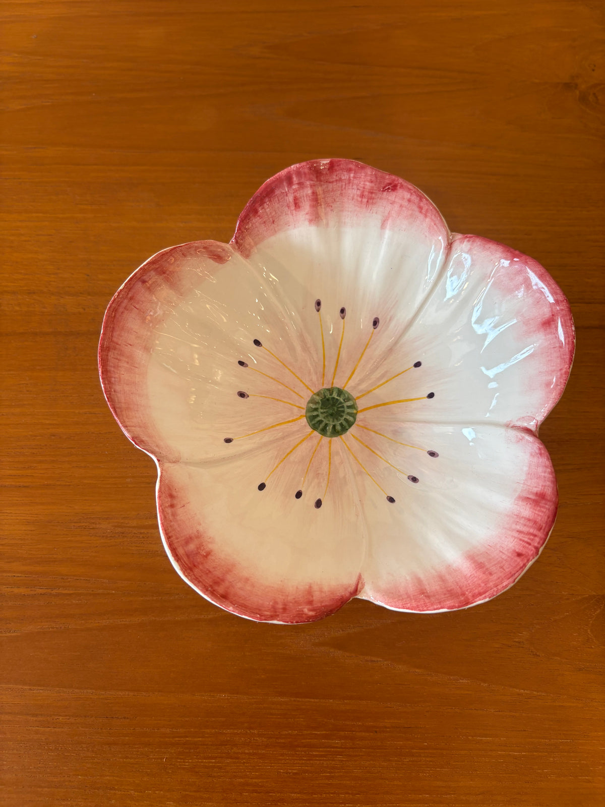 Italian Painted Flower Shaped Bowl (Individual)