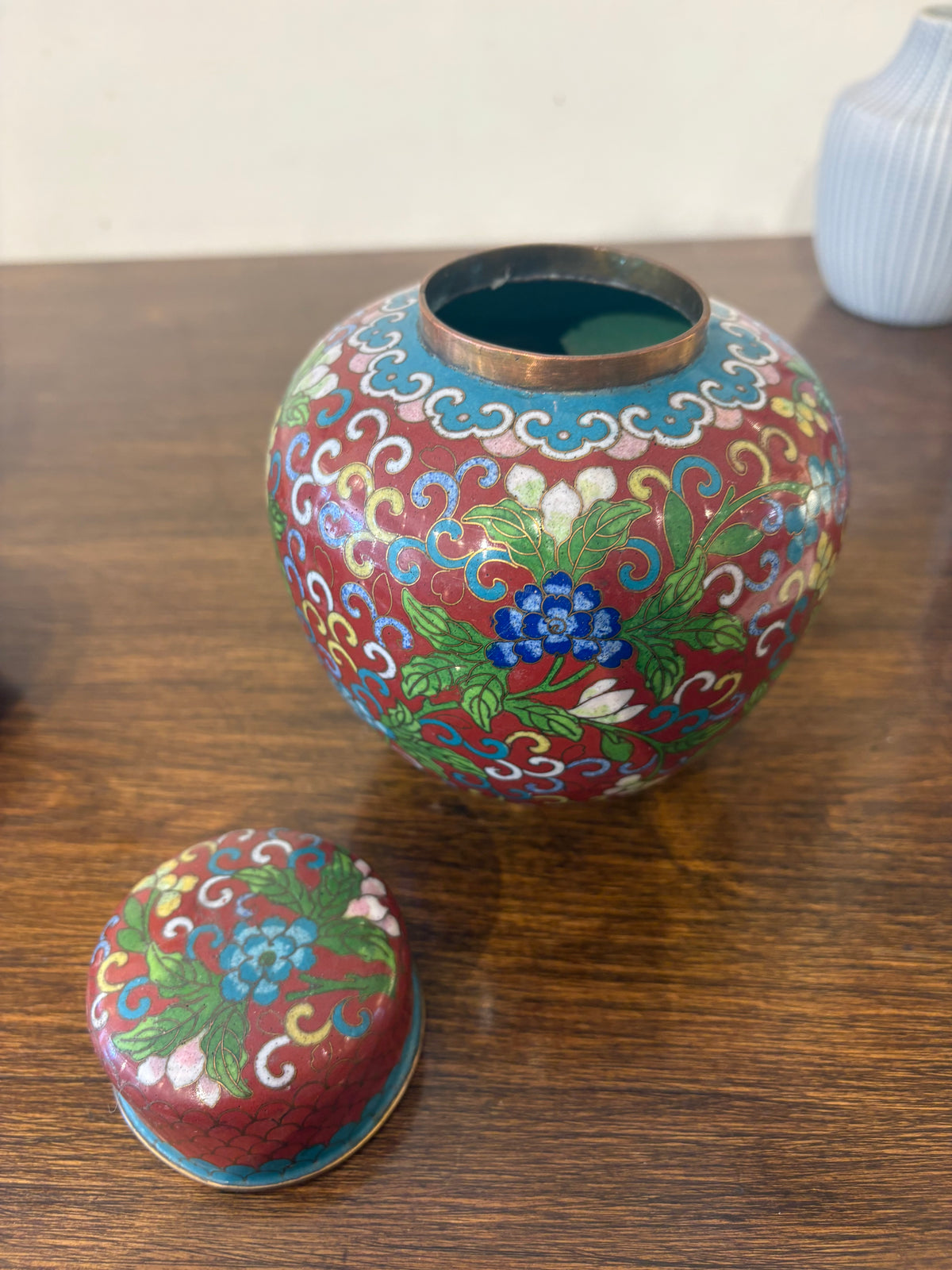 Red Cloisonne Jar with lid