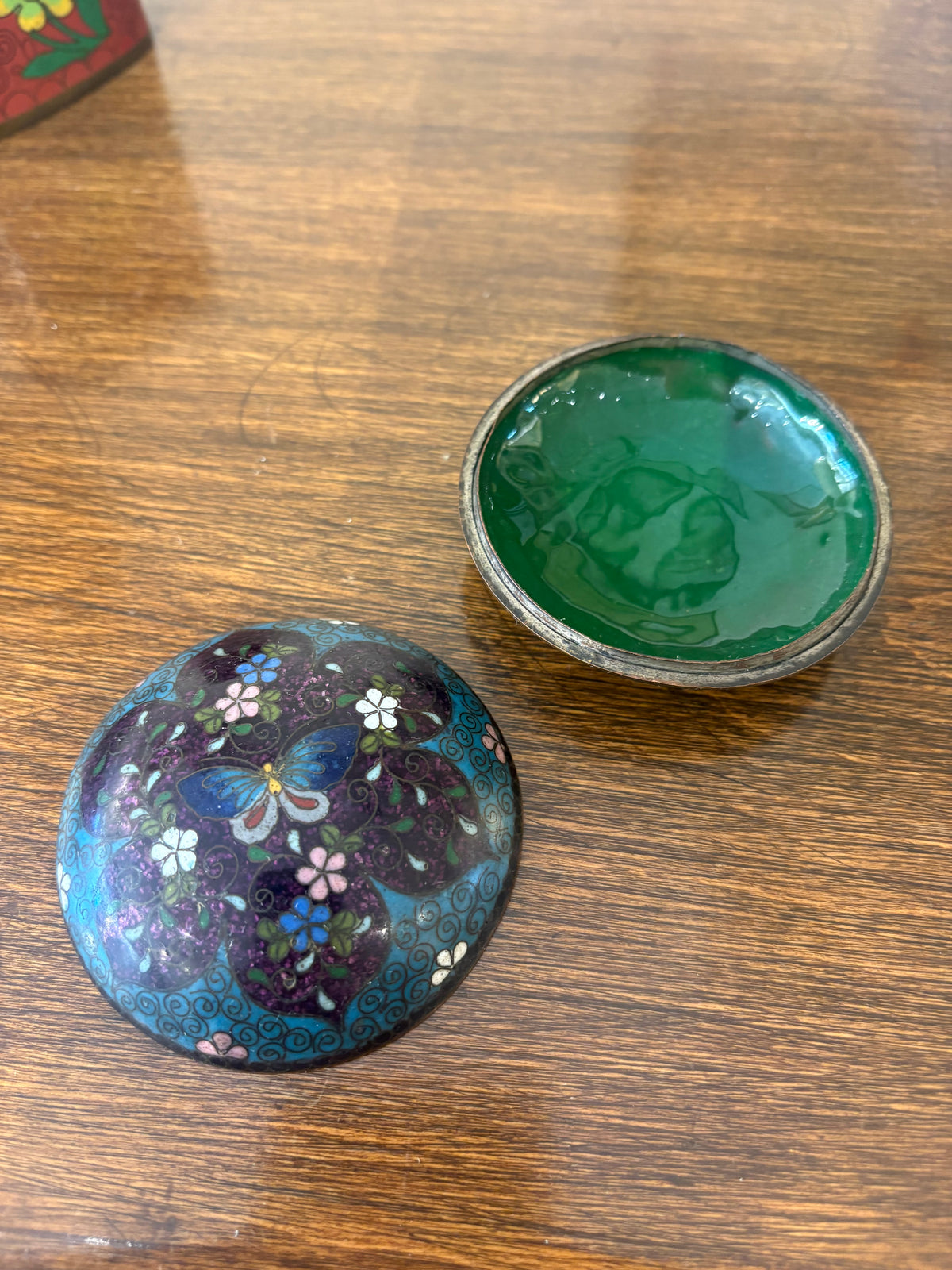 Small Round Cloisonne Box with Butterfly