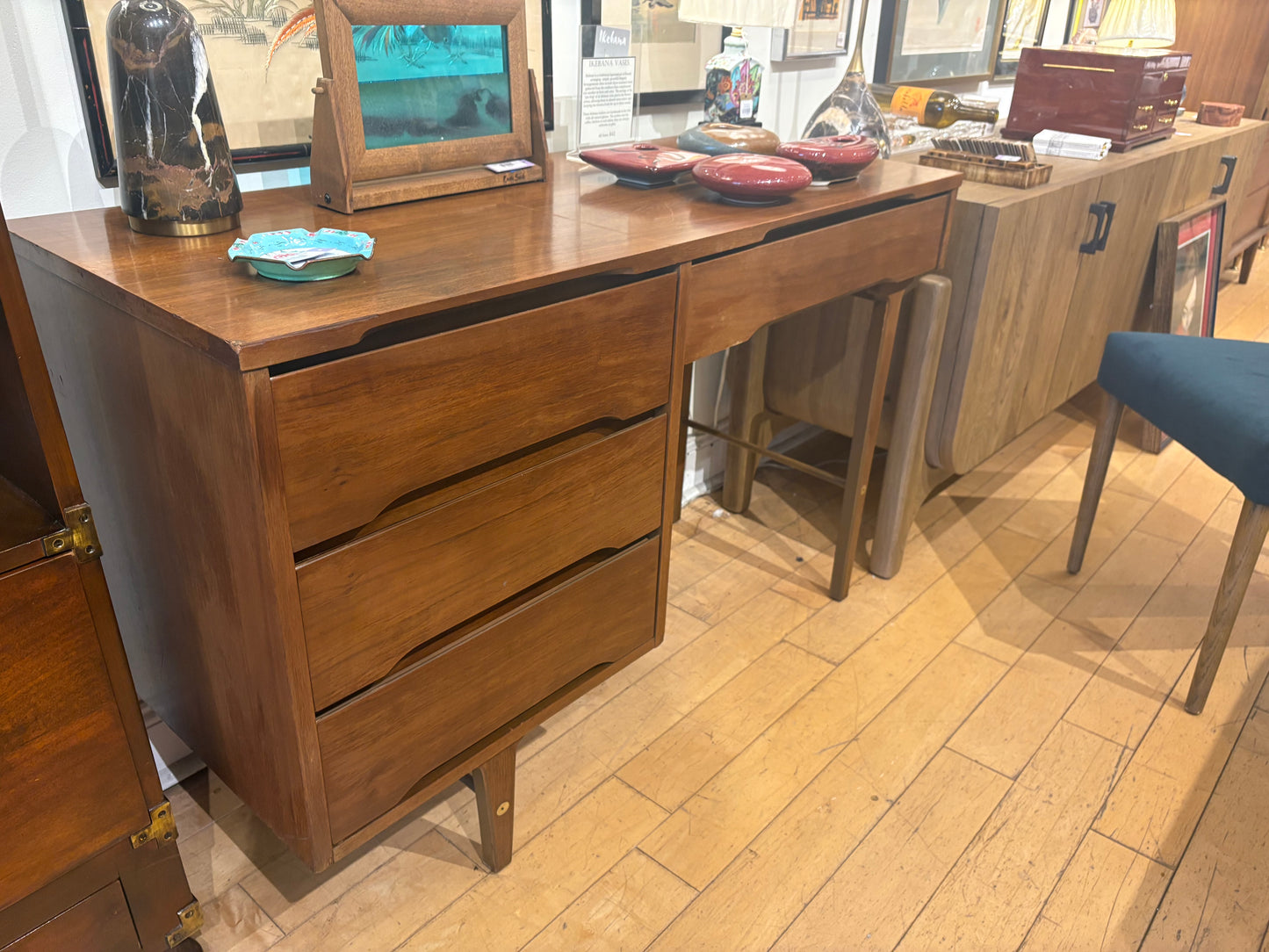 Stanley Modern Desk with 4 Drawers