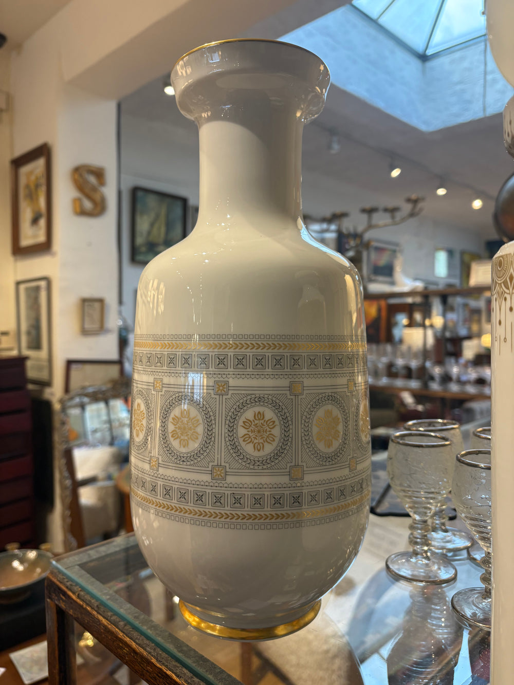 Large German Hutschenreuther Vase
