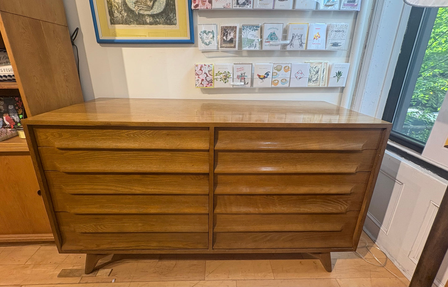 8 Drawer Low/Wide Dresser With Sculpted Pulls