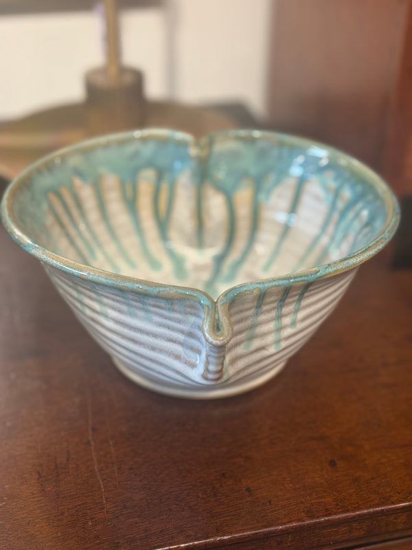 '96 "Heart Shaped" Glazed Ceramic Bowl