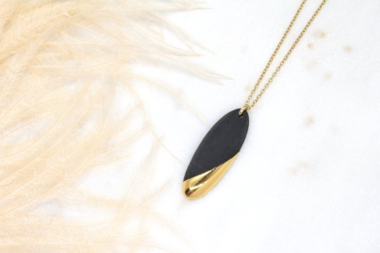 Long Oval Necklace