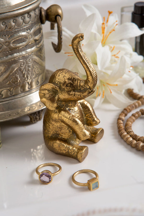 Elephant Ring Holder