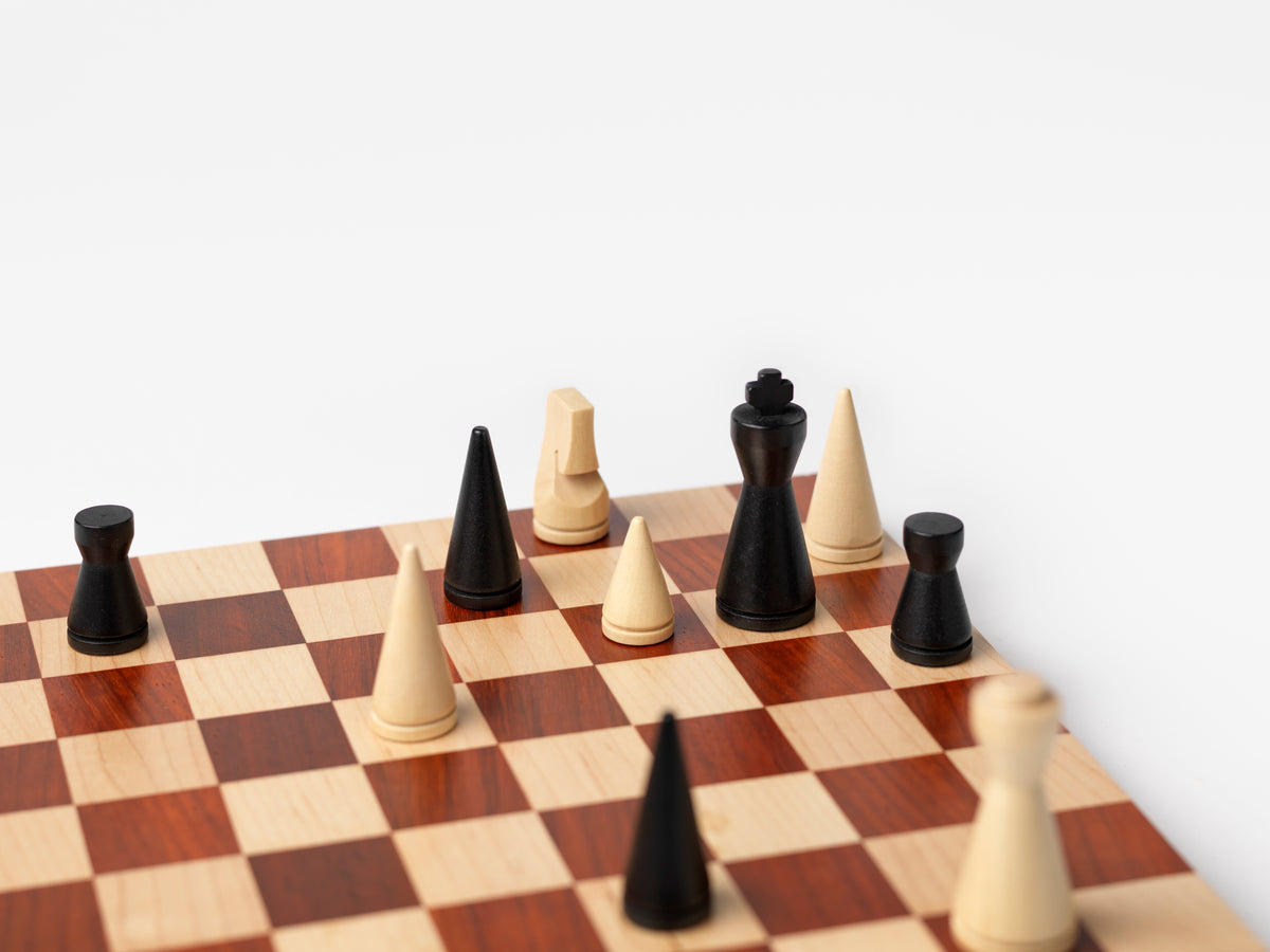 Wood Chess - The Modernist