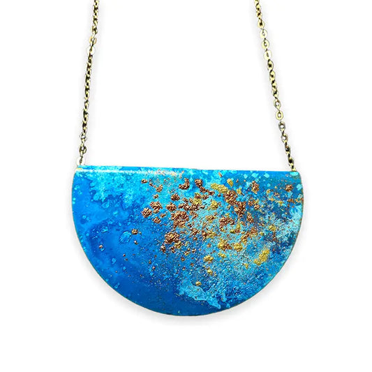 Folded Circle Carina Necklace